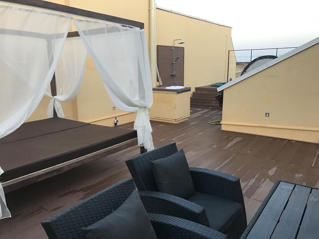 Scandik Apartment Terrace Πολτάβα Εξωτερικό φωτογραφία